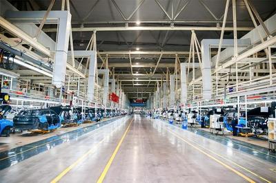 上市2个月销量超合资车，试驾当红“明日座驾”长安CS75PLUS，揭秘其背后的云计算装备技术服务